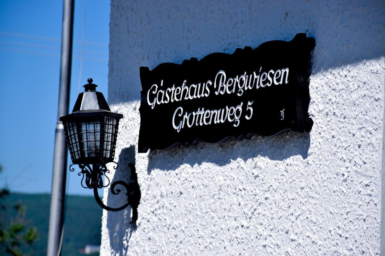 Hotel Bergwiesen - Zimmer Mit Balkon Oder Terasse Lohr Exterior foto
