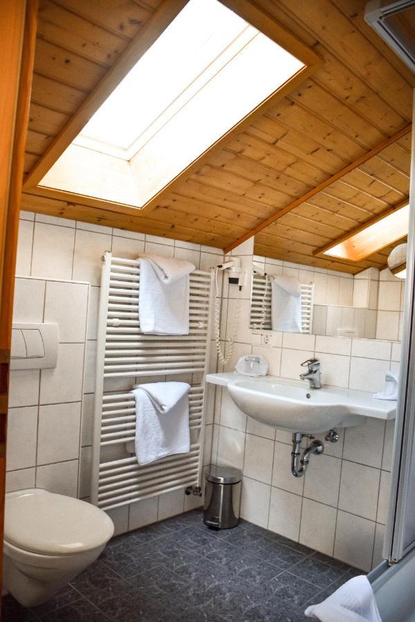 Hotel Bergwiesen - Zimmer Mit Balkon Oder Terasse Lohr Exterior foto