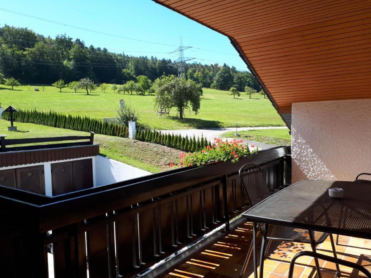 Hotel Bergwiesen - Zimmer Mit Balkon Oder Terasse Lohr Exterior foto